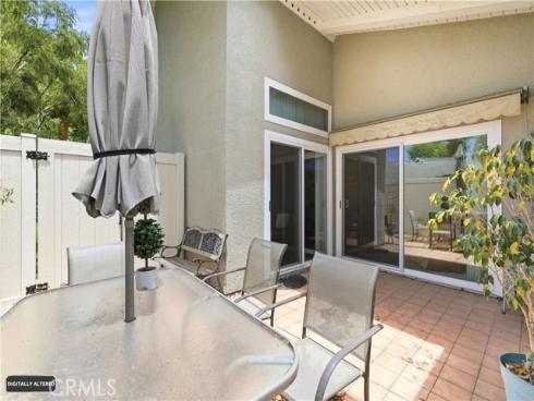 8932 Amador 1312A , Huntington Beach, CA