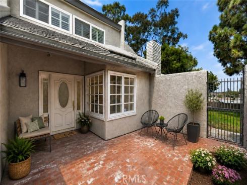 18692 Maplewood Cir , Huntington Beach, CA
