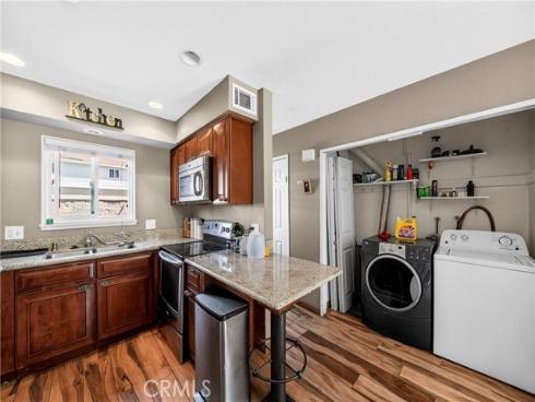 19847 Kingswood , Huntington Beach, CA