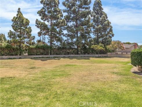 8471  Basin   Circle, Huntington Beach, CA