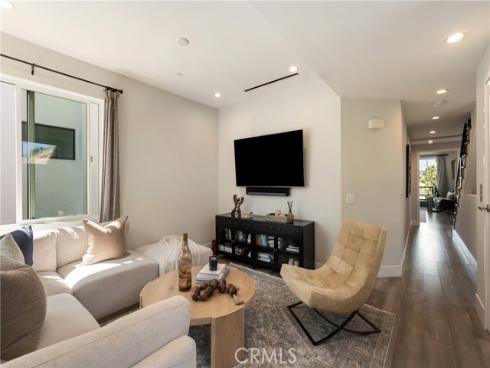 624 14th Street, Huntington Beach, CA
