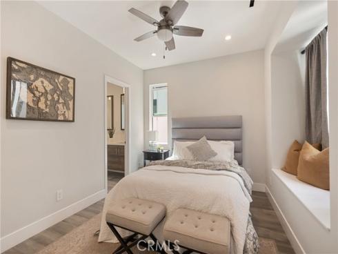 624 14th Street, Huntington Beach, CA