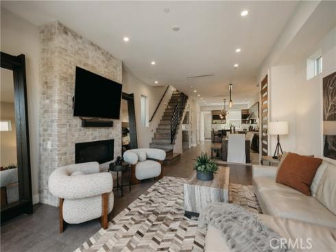 624 14th Street, Huntington Beach, CA