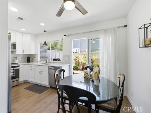 9717 Pettswood #6 Drive, Huntington Beach, CA