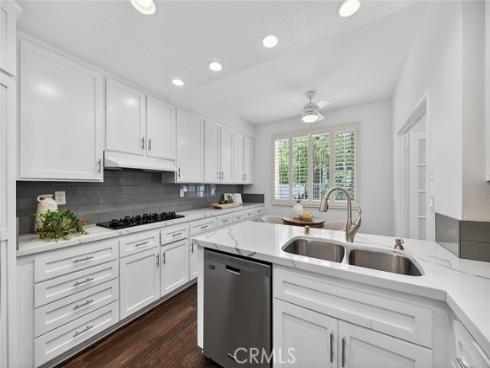 19462 Pompano 111 Lane, Huntington Beach, CA