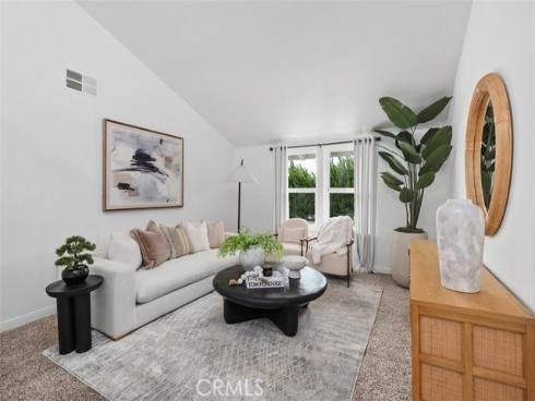 9001 Oceanwood Drive, Huntington Beach, CA