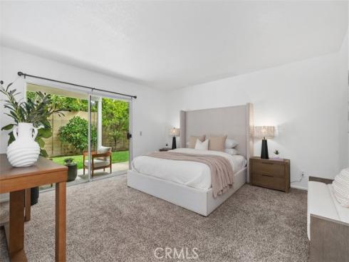 9001 Oceanwood Drive, Huntington Beach, CA