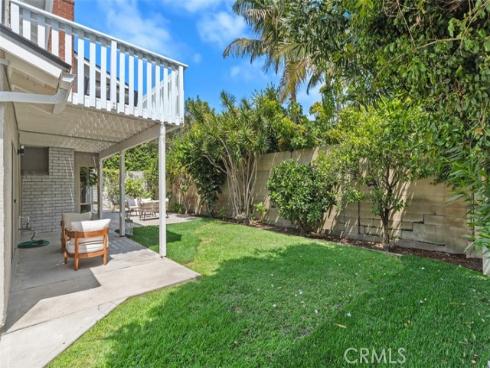 9001 Oceanwood Drive, Huntington Beach, CA