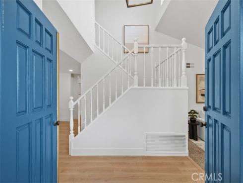 9001 Oceanwood Drive, Huntington Beach, CA