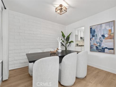 9001 Oceanwood Drive, Huntington Beach, CA