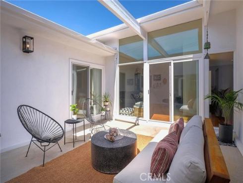 17391 Alta Vista Circle, Huntington Beach, CA