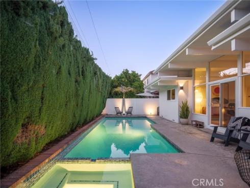 17391 Alta Vista Circle, Huntington Beach, CA