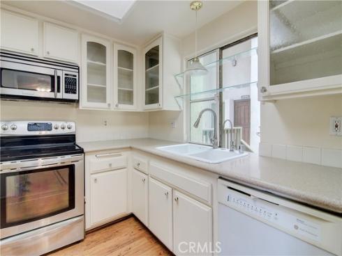8777 Coral Springs 11H Court, Huntington Beach, CA