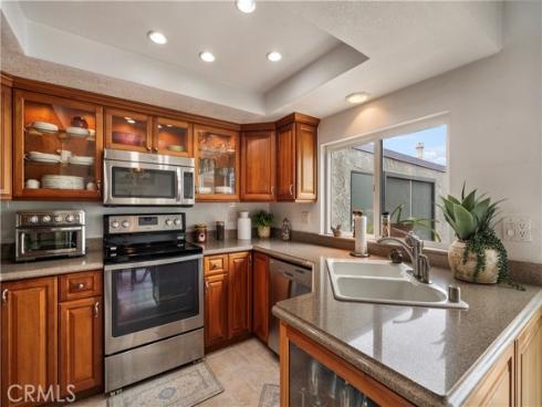 8278 Artista Drive, Huntington Beach, CA