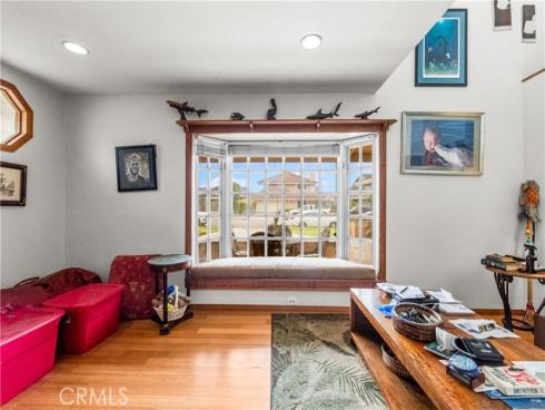 21661 Kaneohe , Huntington Beach, CA