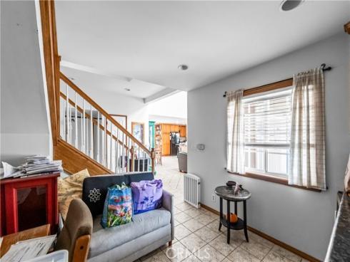 21661 Kaneohe , Huntington Beach, CA