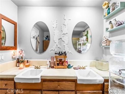 21661 Kaneohe , Huntington Beach, CA