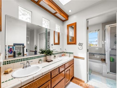 21661 Kaneohe , Huntington Beach, CA