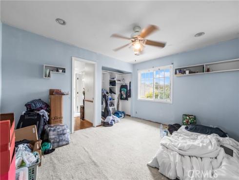 21661 Kaneohe , Huntington Beach, CA
