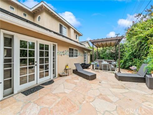21661 Kaneohe , Huntington Beach, CA