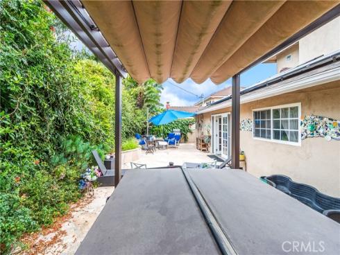 21661 Kaneohe , Huntington Beach, CA