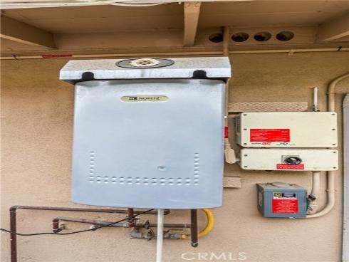 21661 Kaneohe , Huntington Beach, CA