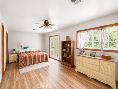 21661 Kaneohe , Huntington Beach, CA