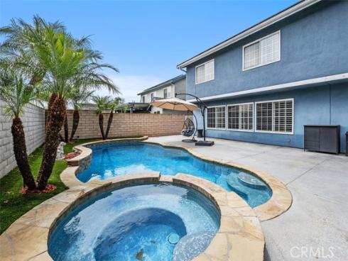 8412  Velvet   Circle, Huntington Beach, CA