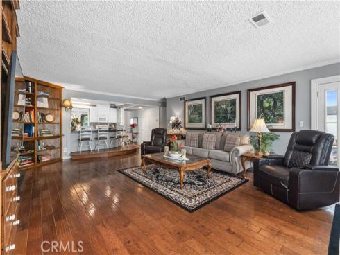 4722  Scenario  , Huntington Beach, CA