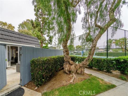 8379 Leeward , Huntington Beach, CA