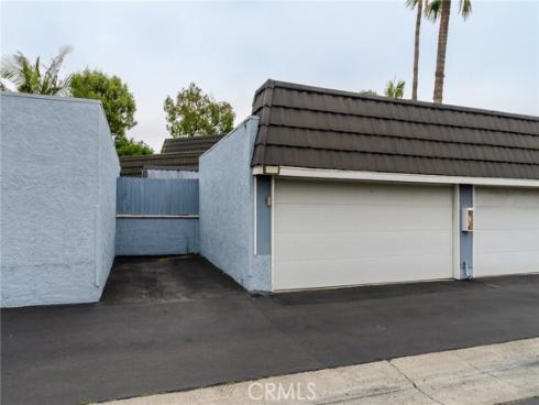 8379 Leeward , Huntington Beach, CA