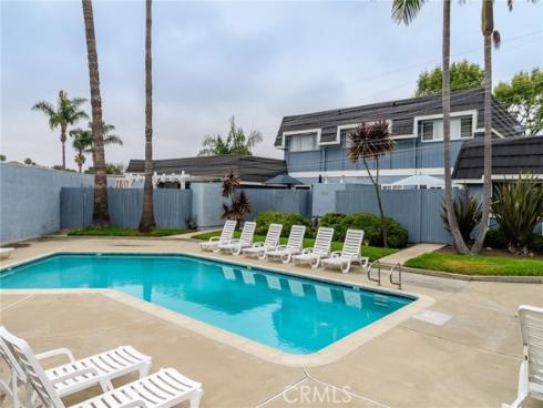 8379 Leeward , Huntington Beach, CA
