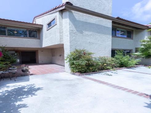 8406  Sunbeam  , Huntington Beach, CA