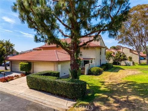 8391  Mapledale   Lane, Huntington Beach, CA