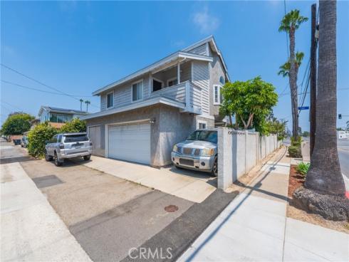 1701 Lake Street, Huntington Beach, CA