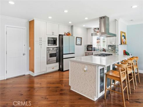 5471 Meadowlark Drive, Huntington Beach, CA