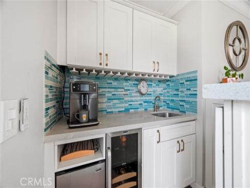 5471 Meadowlark Drive, Huntington Beach, CA