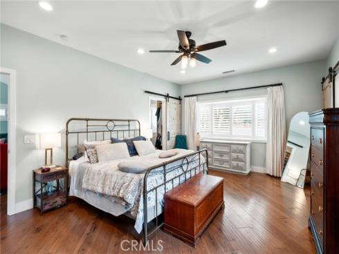 5471 Meadowlark Drive, Huntington Beach, CA