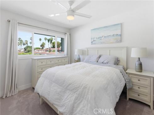 21114 Windchild , Huntington Beach, CA