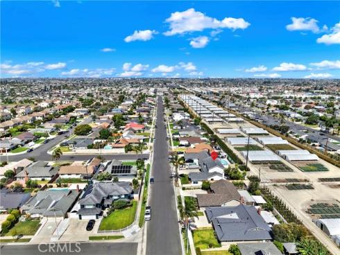 10321  Kamuela  , Huntington Beach, CA