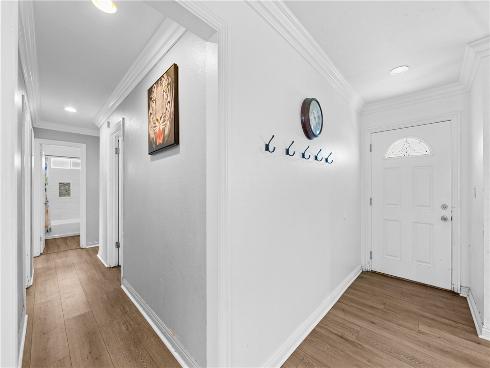5921 Chinook Drive, Huntington Beach, CA