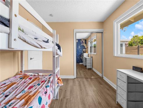 5921 Chinook Drive, Huntington Beach, CA