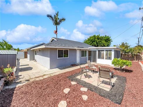 5921 Chinook Drive, Huntington Beach, CA