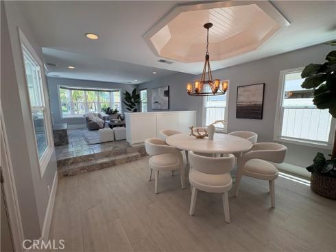 613 9th , Huntington Beach, CA