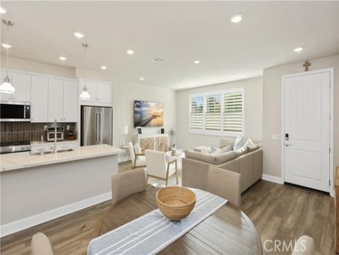 19239  Tideline   Court, Huntington Beach, CA