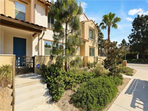 19239  Tideline   Court, Huntington Beach, CA