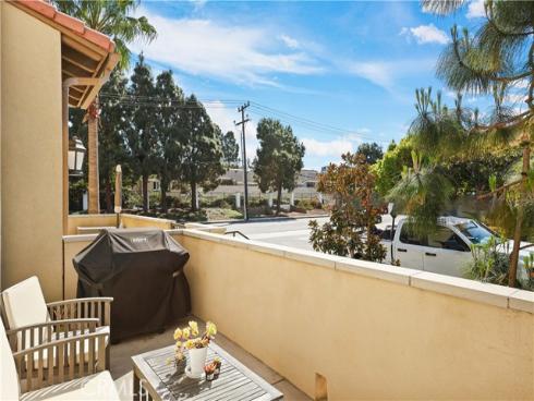 19239  Tideline   Court, Huntington Beach, CA