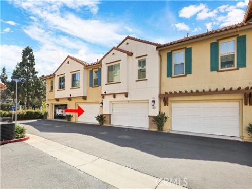19239  Tideline   Court, Huntington Beach, CA