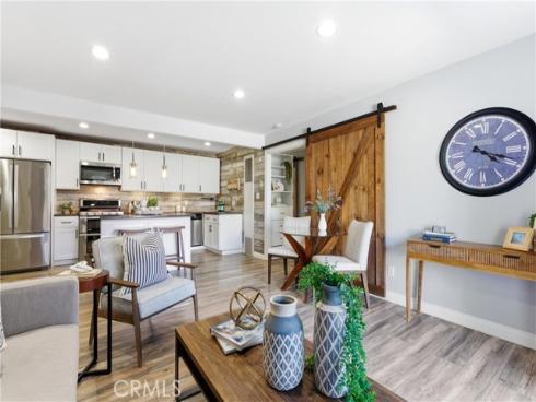 215 Wichita 406 , Huntington Beach, CA