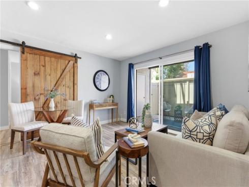 215 Wichita 406 , Huntington Beach, CA